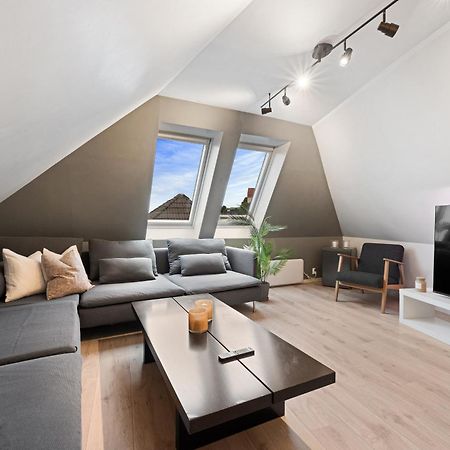 100Sqm 5Br Behind Bryggen - King Beds - Family Friendly Apartment Bergen Bagian luar foto