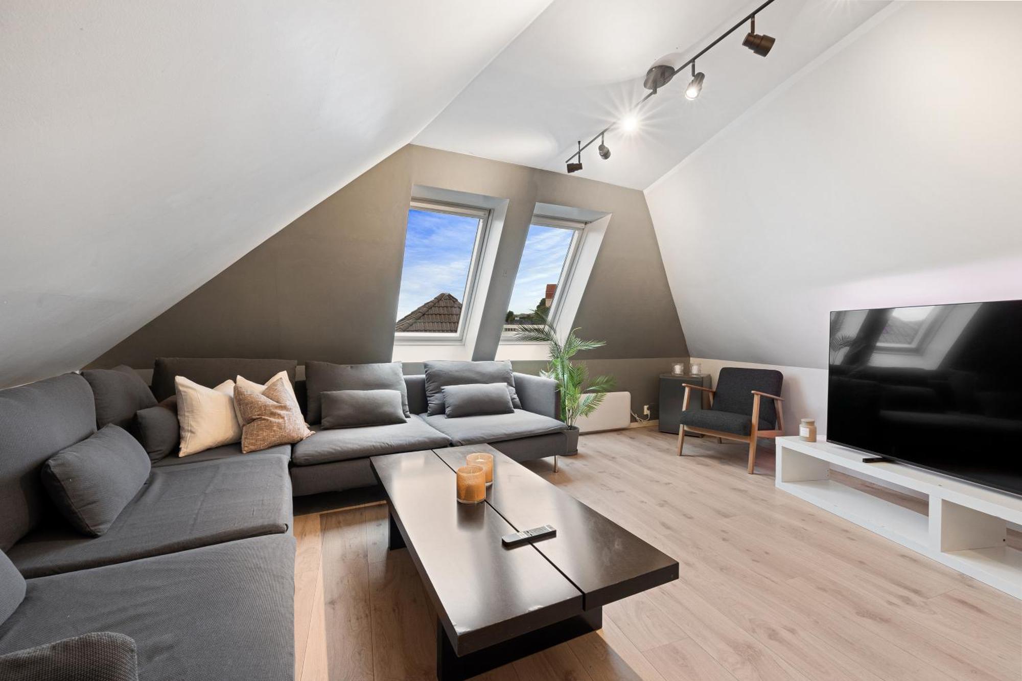 100Sqm 5Br Behind Bryggen - King Beds - Family Friendly Apartment Bergen Bagian luar foto