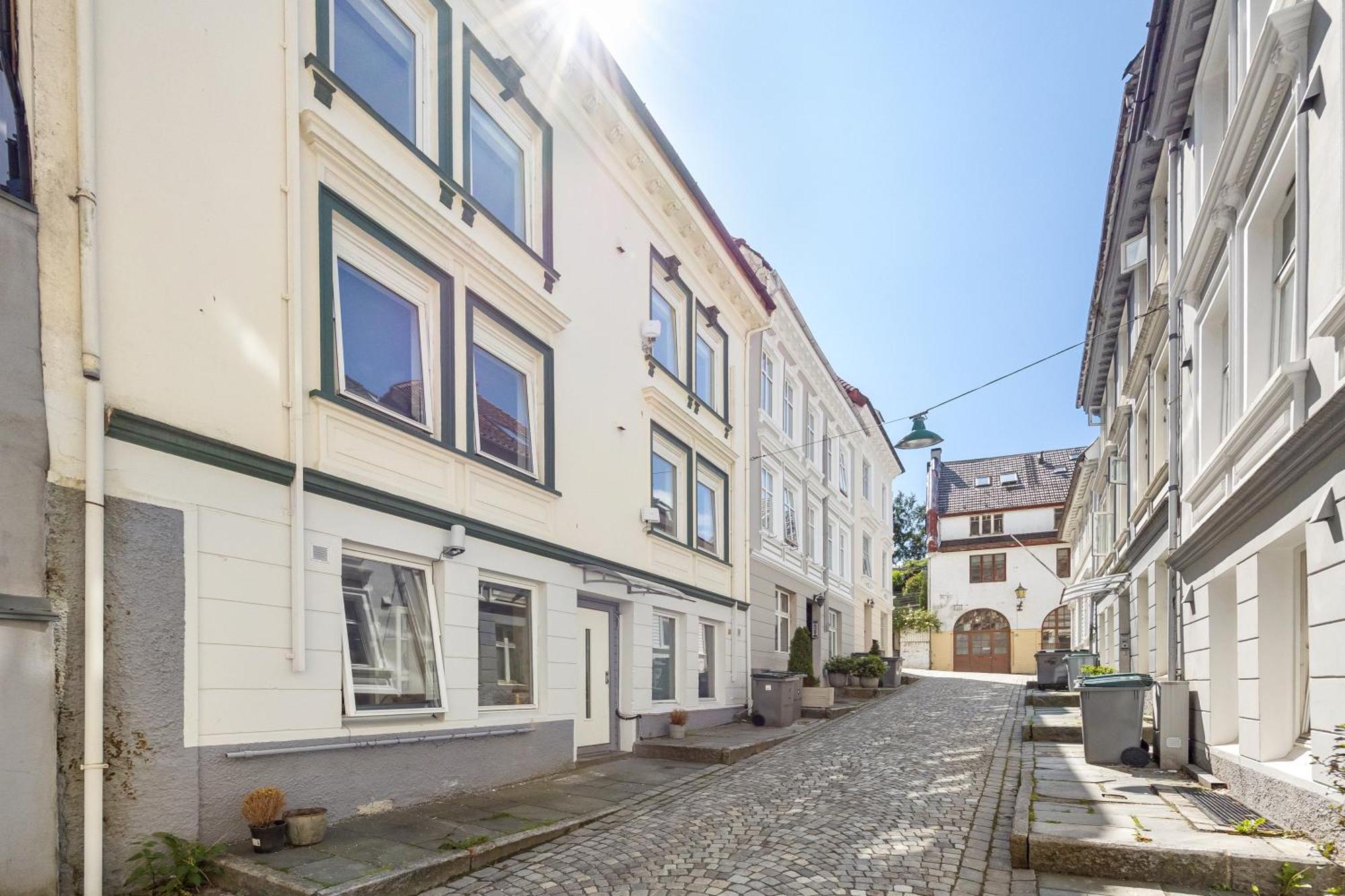 100Sqm 5Br Behind Bryggen - King Beds - Family Friendly Apartment Bergen Bagian luar foto